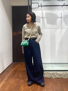 「イチ推しデニムコーデ」｜「アイテム（Tシャツ/カットソー）」を使った、emariさん（レディース・152cm）の秋コーディネート