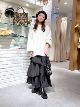 「FREE'S MART（フリーズマート）のスパンコール巾着バッグ（ハンドバッグ）」を使った、rionさん（レディース・152cm）の秋コーディネート