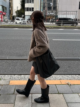 「アイテム（その他アウター）」を使った、𝗬𝘂𝗻𝗮さん（レディース・158cm）の秋コーディネート