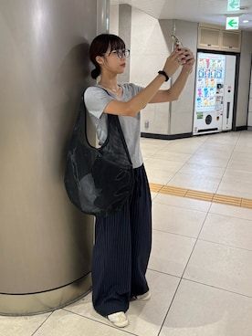 「ノームコア」｜「アイテム（スラックス）」を使った、𝗬𝘂𝗻𝗮さん（レディース・158cm）の夏コーディネート