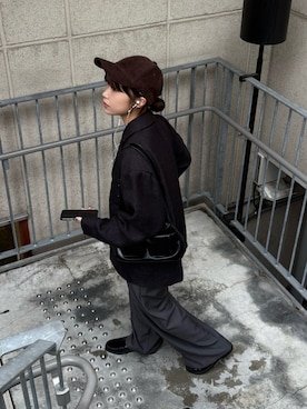 「アイテム（スラックス）」を使った、𝗬𝘂𝗻𝗮さん（レディース・158cm）の秋コーディネート