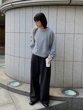 「アイテム（スラックス）」を使った、𝗬𝘂𝗻𝗮さん（レディース・158cm）の秋コーディネート