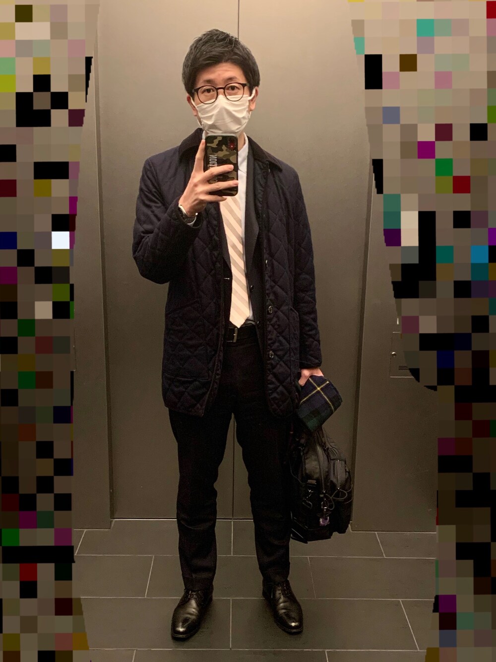 「ビジネススタイル、スーツスタイル、ネイビー、ピンク、マッキントッシュ、ポールスミス、ブリーフィング」｜「MACKINTOSH LONDONのアイテム（ジャケット/アウター、ブルー系）」を使った、イガラムさん（メンズ・178cm）の冬コーディネートの1枚目の写真