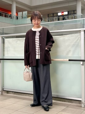 「アイテム（ボストンバッグ、グレー系）」を使った、かみやまさん（レディース・160cm）の秋コーディネート