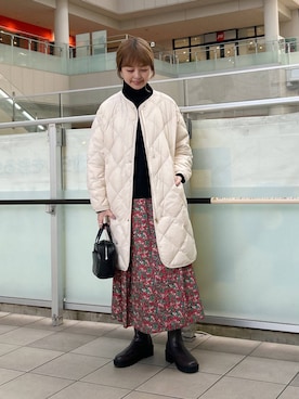 「URBAN RESEARCH DOORS（アーバンリサーチドアーズ）のタートルネックニット（ニット/セーター）」を使った、かみやまさん（レディース・160cm）の冬コーディネート