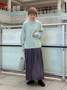 「アイテム（レインシューズ）」を使った、かみやまさん（レディース・160cm）の秋コーディネート