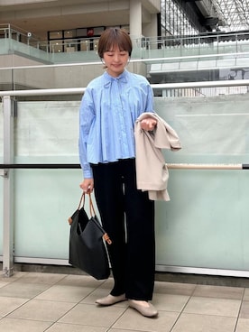 「ブラウス」｜「アイテム（その他アウター）」を使った、かみやまさん（レディース・160cm）の春コーディネート