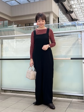 「アイテム（サロペット/オーバーオール）」を使った、かみやまさん（レディース・160cm）の秋コーディネート