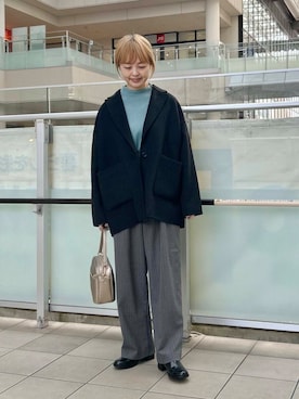 「アイテム（レインシューズ）」を使った、かみやまさん（レディース・160cm）の冬コーディネート