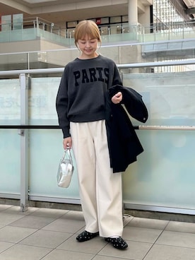 「アイテム（ノーカラーコート）」を使った、かみやまさん（レディース・160cm）の秋コーディネート