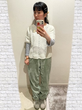 「KINJI のアイテム（ニット/セーター、ホワイト系）」を使った、おっくん🍅さん（レディース・146cm）の春コーディネート