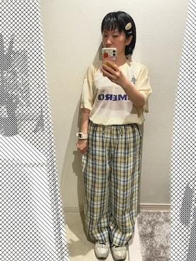「UMBRO（アンブロ）のアイテム（Tシャツ/カットソー、イエロー系）」を使った、おっくん🍅さん（レディース・146cm）の夏コーディネート