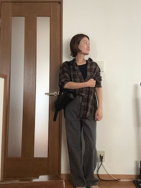 「TODAYFUL（トゥデイフル）のアイテム（デニムパンツ）」を使った、かんきちさん（レディース・157cm）の秋コーディネート