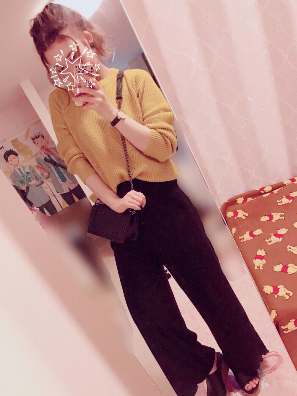 「スウェットパンツ、ニット、黒、黄色、GU、ポニーテール、ポシェット、ローリーズファーム(LOWRYS FARM)、FOREVER 21、ベルイエロー」｜「LOWRYS FARMのカットヘムメロウワイドパンツ　757739 （その他パンツ、ブラック系）」を使った、keiko*ﾟさん（レディース・162cm）の春コーディネートの1枚目の写真