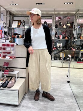 「アイテム（その他シューズ）」を使った、Gi Gi Leungさん（レディース・165cm・40代）の夏コーディネート