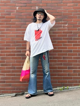 「JUTTA NEUMANN（ユッタ ヌーマン）のアイテム」を使った、YUTA KABURAGI さん（メンズ・175cm）の春コーディネート