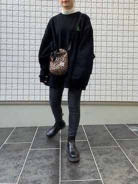 「Dr. Martens（ドクターマーチン）のDr.Martens  CHELSEA BOOT（ブーツ）」を使った、もえさん（レディース・158cm）の秋コーディネート