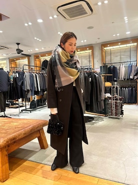 「アイテム（チェスターコート）」を使った、kurataniさん（レディース・165cm）の冬コーディネート