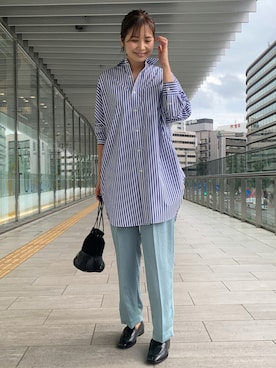 「サテンパンツ」｜「アイテム（ローファー）」を使った、kurataniさん（レディース・165cm）の秋コーディネート