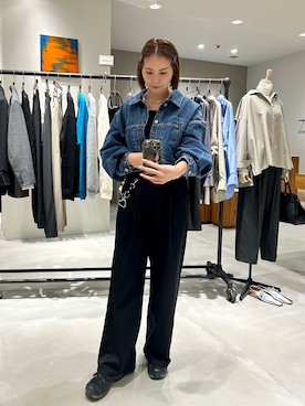 「アイテム（デニムジャケット）」を使った、kurataniさん（レディース・165cm・30代）の秋コーディネート