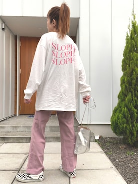 「シルバー」｜「アイテム（スリッポン）」を使った、minakoさん（レディース・160cm）の秋コーディネート