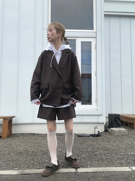 「アイテム（テーラードジャケット）」を使った、minakoさん（レディース・160cm）の秋コーディネート