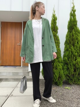 「PBLIM（ページボーイリム）のアイテム（スラックス）」を使った、minakoさん（レディース・160cm）の秋コーディネート