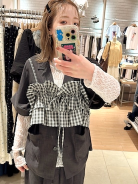 「LOWRYS FARM（ローリーズファーム）のアイテム（ジャケット/アウター）」を使った、minakoさん（レディース・160cm）の春コーディネート