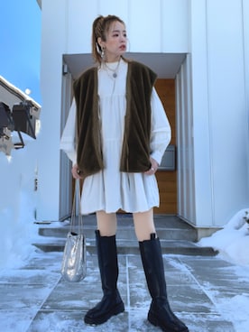 「SUGAR BISKET（シュガービスケット）のアイテム（ブーツ）」を使った、minakoさん（レディース・160cm）の冬コーディネート