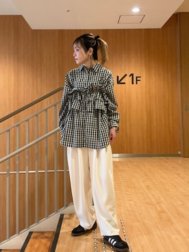 「LOWRYS FARM（ローリーズファーム）のチェックフリルビスチェ　638585（キャミソール、ブラック系）」を使った、minakoさん（レディース・160cm）の春コーディネート