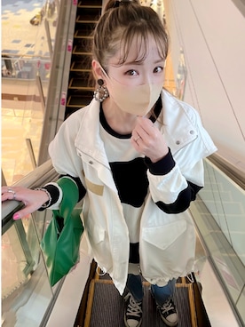 「アイテム（ミリタリージャケット、ホワイト系）」を使った、minakoさん（レディース・160cm）の夏コーディネート
