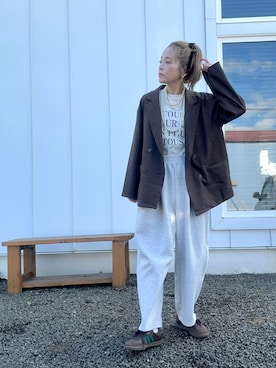 「アイテム（テーラードジャケット）」を使った、minakoさん（レディース・160cm）の秋コーディネート