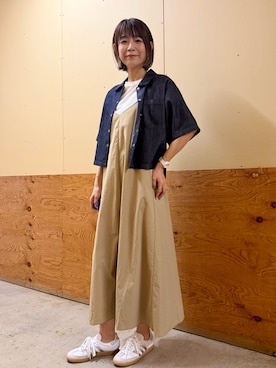 「ITEMS URBANRESEARCH（アイテムズ アーバンリサーチ）のレーヨンデニム半袖シャツ（シャツ/ブラウス、ブルー系）」を使った、emi0617さん（レディース・163cm）の春コーディネート