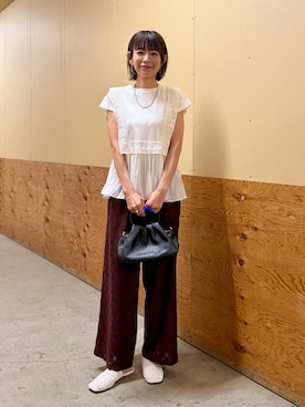 「ITEMS URBANRESEARCH（アイテムズ アーバンリサーチ）のレーストリムプルオーバー（Tシャツ/カットソー、ホワイト系）」を使った、emi0617さん（レディース・163cm）の春コーディネート