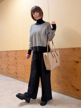 「RODE SKO（ロデスコ）のアイテム（トートバッグ）」を使った、emi0617さん（レディース・163cm）の秋コーディネート