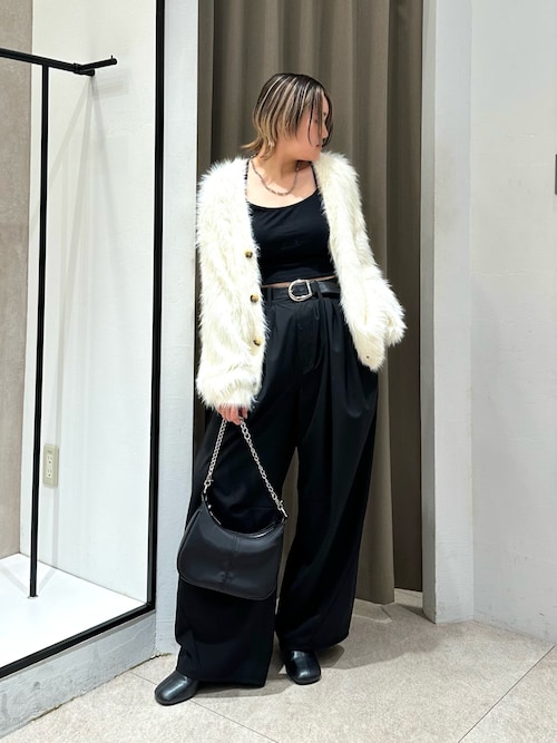 ウォームタックパンツ（スラックス）｜Lui's（ルイス）のファッション