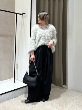 「アイテム（スラックス）」を使った、mana.さん（レディース・160cm）の秋コーディネート