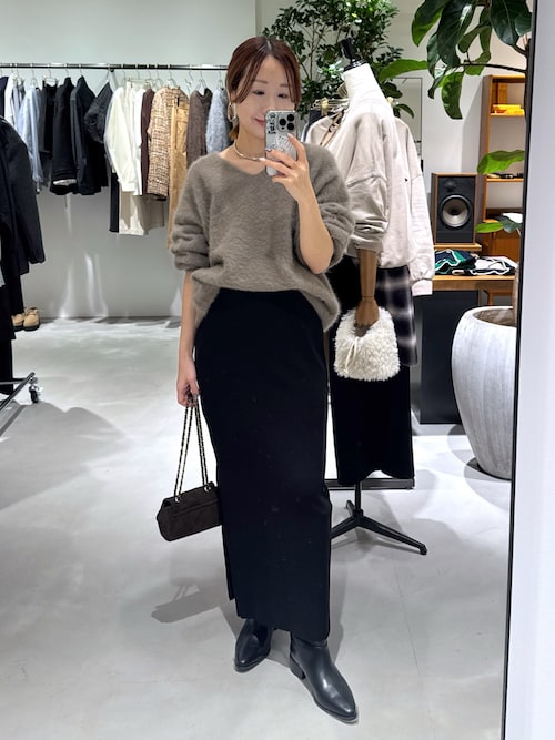 Lサイズも登場！】ポンチZIPタイトスカート（スカート）｜LOUNGEDRESS