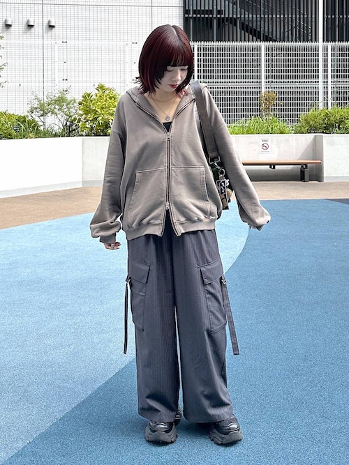 UNISEX/セットアップ対応》ロゴ刺繍ジップパーカー（パーカー