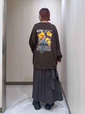 「アイテム（スウェット）」を使った、まいてぃさん（レディース・158cm・20代）の秋コーディネート