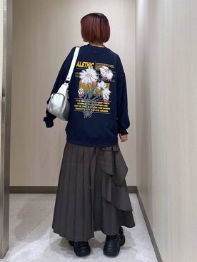 「アイテム（スウェット）」を使った、まいてぃさん（レディース・158cm・20代）の秋コーディネート