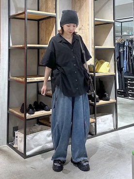 「PBLIM（ページボーイリム）の《UNISEX》ルーズニットビーニー（ニットキャップ/ビーニー、グレー系）」を使った、まいてぃさん（レディース・158cm）の春コーディネート