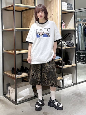 「PBLIM（ページボーイリム）の《UNISEX》ワイドハーフパンツ　レオパード/リアルツリー（デニムパンツ、その他）」を使った、まいてぃさん（レディース・158cm）の春コーディネート