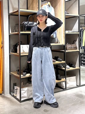 「PAGEBOY（ページボーイ）のプラットチャンキースニーカー（スニーカー、ブラック系）」を使った、まいてぃさん（レディース・158cm）の春コーディネート