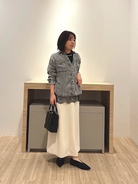 「Jena espace merveilleux（ジェナ　エスパスメルヴェイユ）のアイテム（シャツ/ブラウス、グレー系）」を使った、tanuki0425さん（レディース・154cm）の秋コーディネート