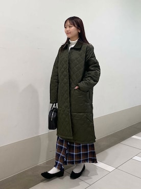 「アイテム（バレエシューズ）」を使った、rikoさん（レディース・154cm）の秋コーディネート