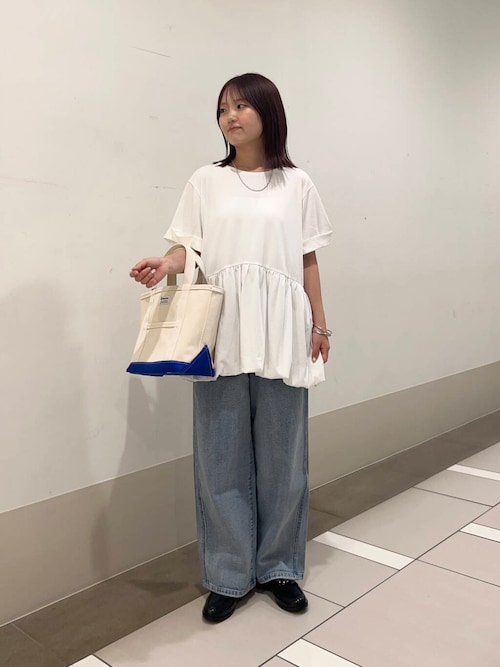 2タックギャザーデニムパンツ