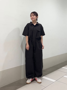「アイテム（サロペット/オーバーオール、ブラウン系）」を使った、rikoさん（レディース・154cm）の夏コーディネート