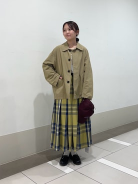「アイテム（ステンカラーコート）」を使った、rikoさん（レディース・154cm）の秋コーディネート