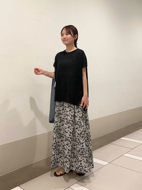 センターステッチVカットトートバッグ